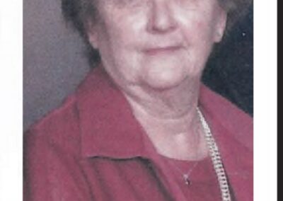 Lois Marilynn _Peaches_ Burr Slavik